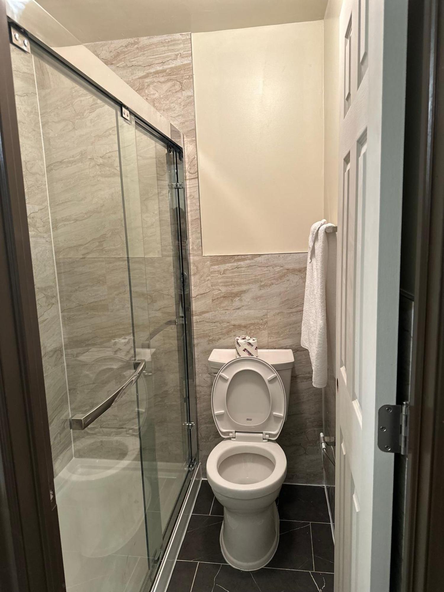 Cedar Springs Motel Acton Экстерьер фото